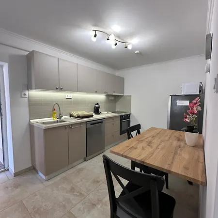 Noemi アパート *